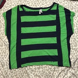 Aeropostale loose fitting Crop Top